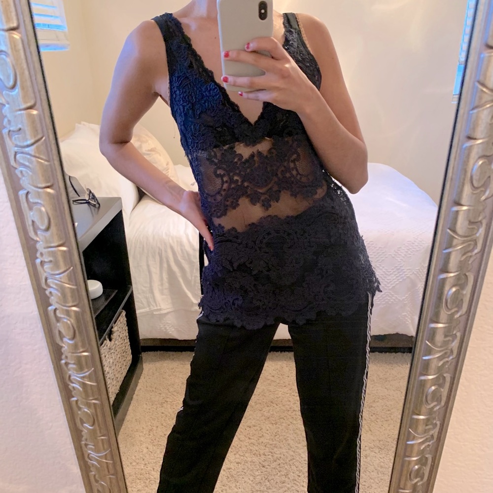 Babaton Aritzia Mesh/ See-through lace tank